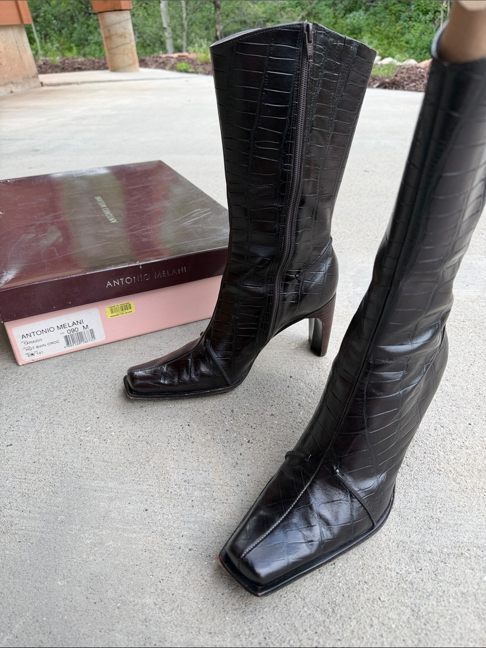 90s Y2K dark Brown Leather Croc boots Antonio Melani square toe heeled 9 vintage